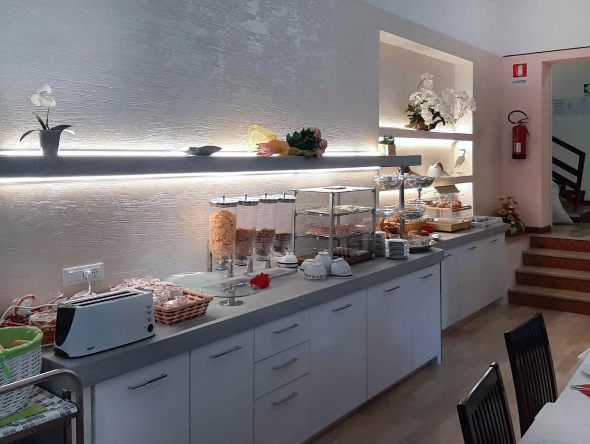 Hotel Zen Lignano Sabbiadoro Extérieur photo
